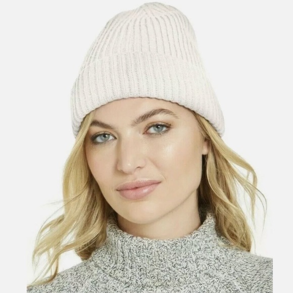 KATE SPADE • Cream Hats Off Bow Beanie Cap Hat - Picture 2 of 4